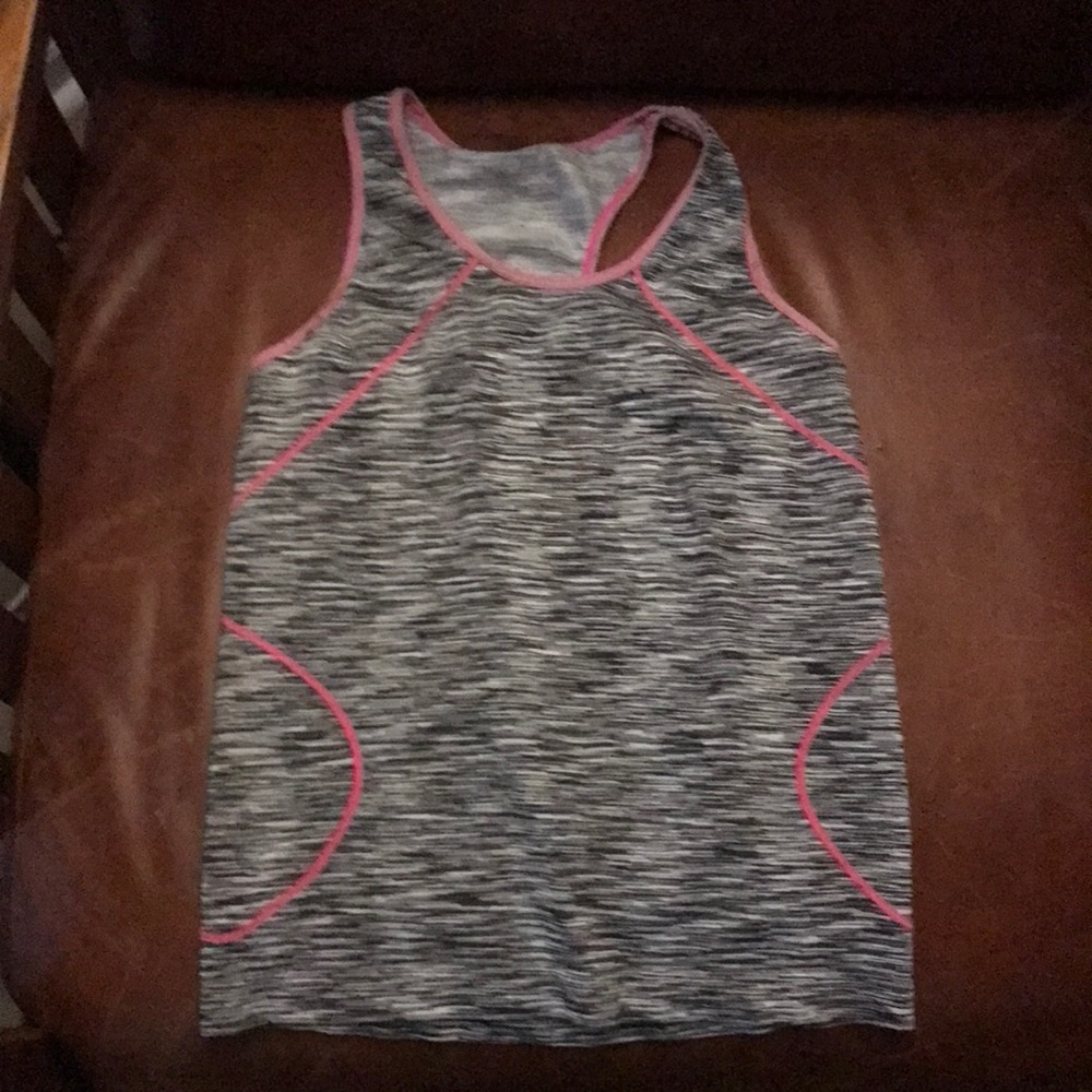 a workout material t-shirt !